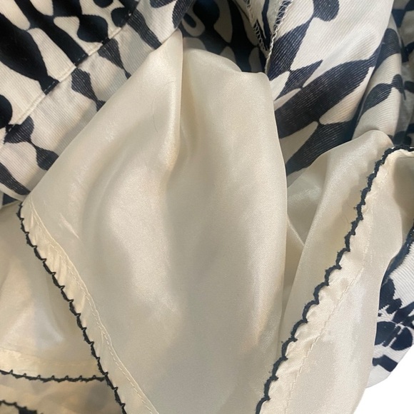 Anthropologie postmark retro skirt size 10 corduroy, a line, black and white - Picture 9 of 10